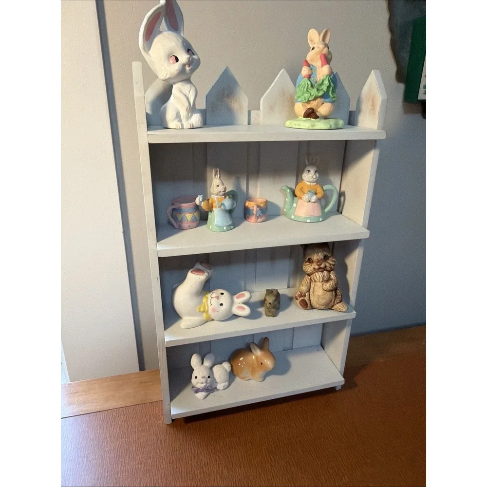 Vtg Bunny Figurines On Picket Trinket Shelf Hanging Or Free Sitting Shelf